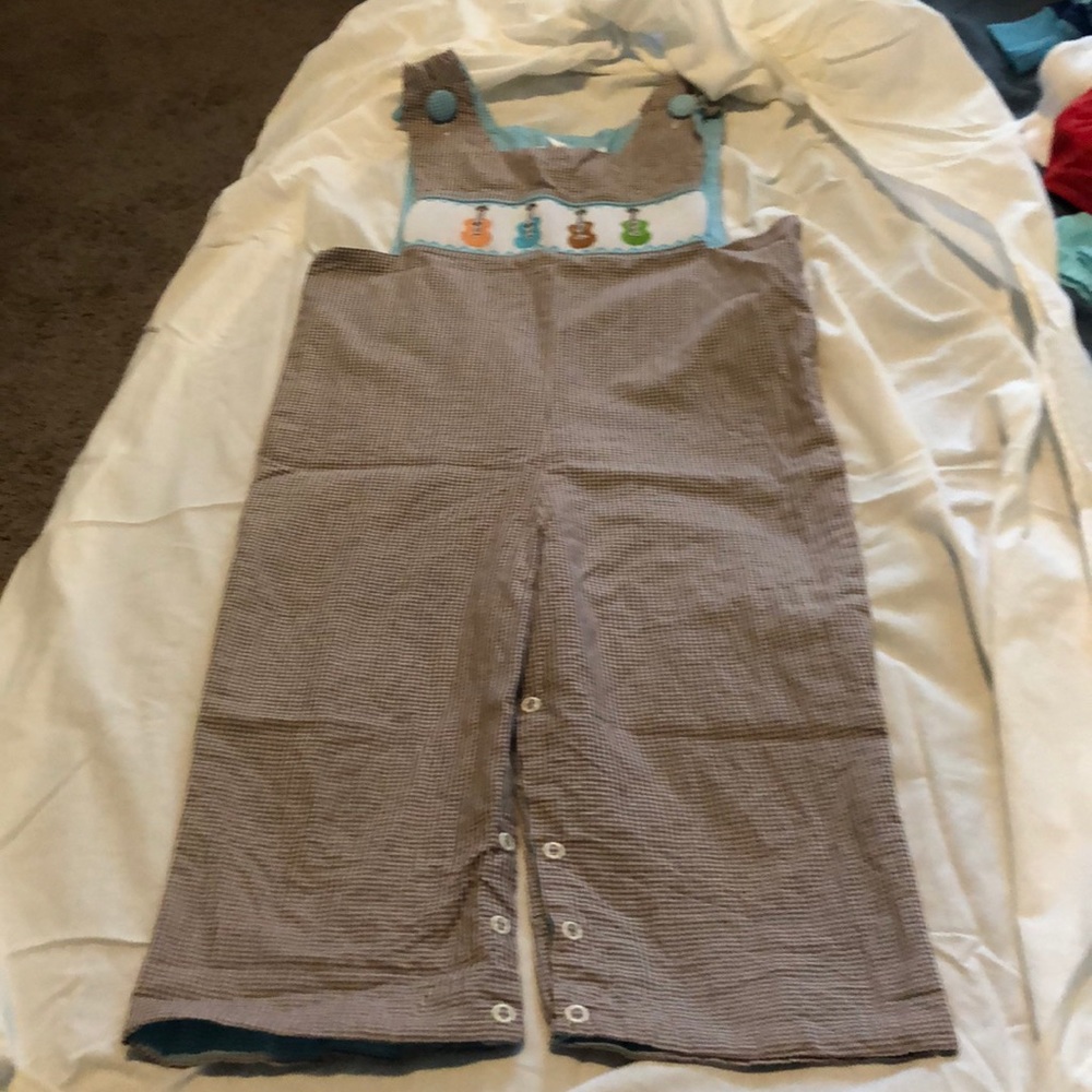 Smocked guitars longall